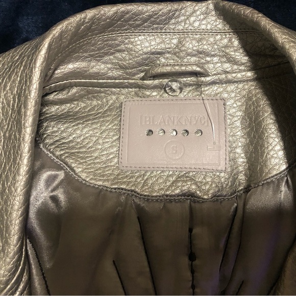 Blank NYC super soft vegan Moto silver quilted satin jacket size S,XS - Picture 3 of 4